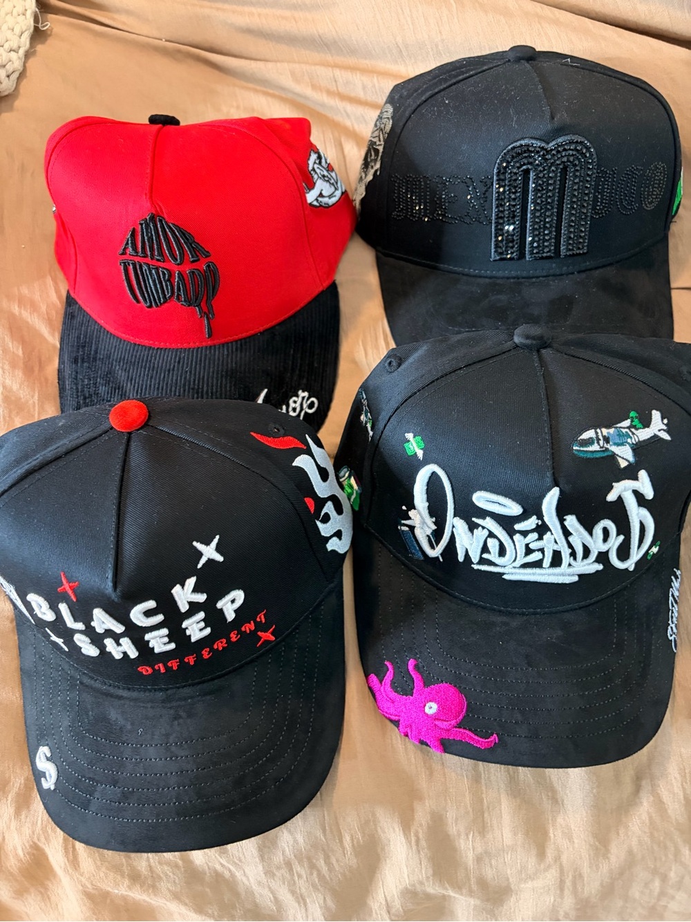 Belico Graphic Baseball Caps - Picture 3 of 3